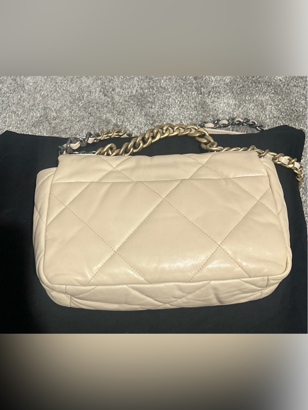 CHANEL Chanel 19 Small Medium 2Way Shoulder Crossbody Bag Lambskin Leather Beige - Picture 5 of 15